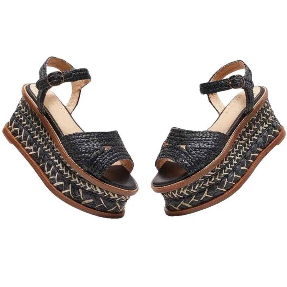 Gabriela Hearst x Clergerie | Hester Sandal
Straw Patterned Espadrilles *11